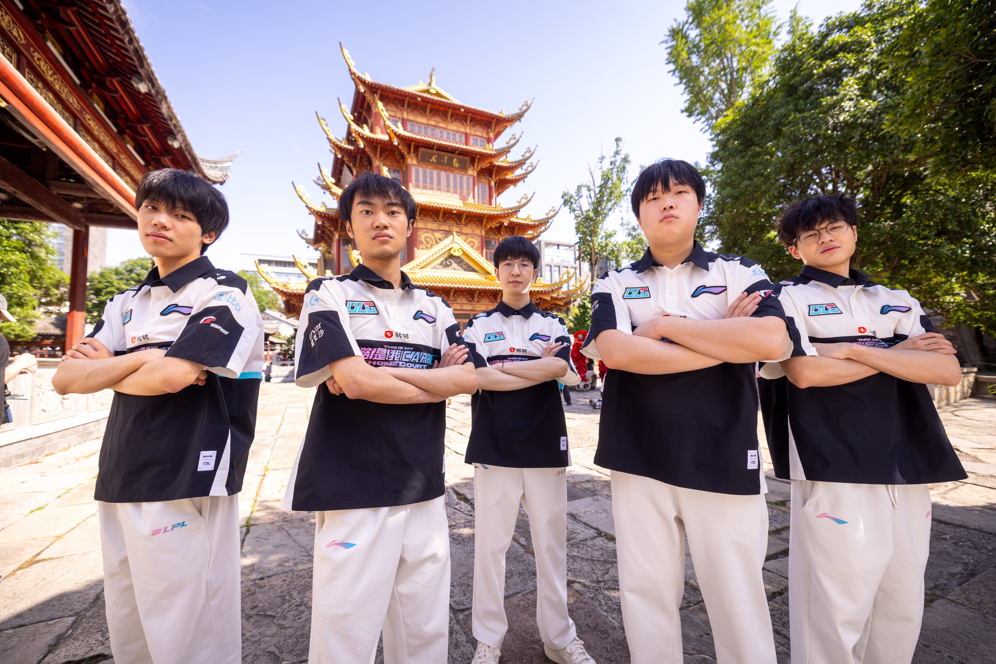 开云体育中国-包含100T绝杀GEN，Crisp拿下关键大龙焦点之战小组赛，成为赛场最大亮点的词条