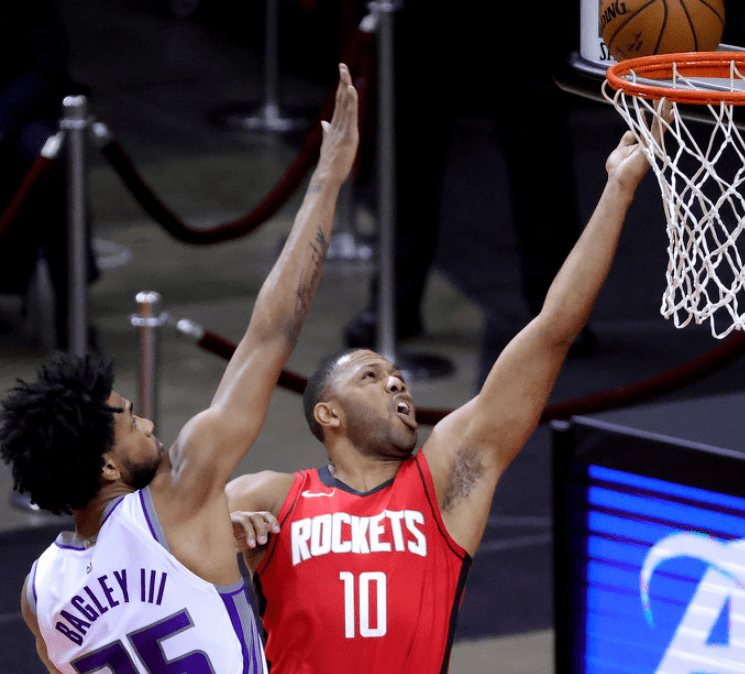 江苏队鏖战山西队，哈登带队取胜