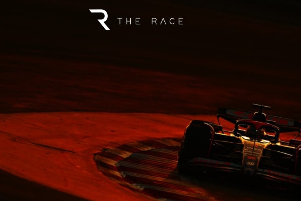 迈凯伦险胜索伯车队，塞恩斯刷新纪录